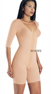 Body Suit above knee, Sleeves to Elbow, Pre-Molded Seamless Cup, Reinforced Torso, Open Crotch. Body Modelador arriba de la rodilla,&nbsp;Mangas hasta el codo, Pre-Hormada Seamless Copa, Refuerzo en el torso, , Abertura Abierta.. 